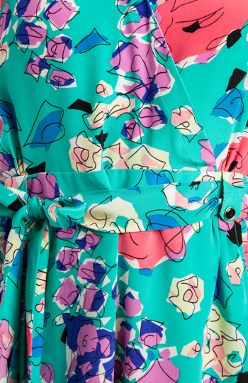 A Romp in the Roses | DAILYLOOK