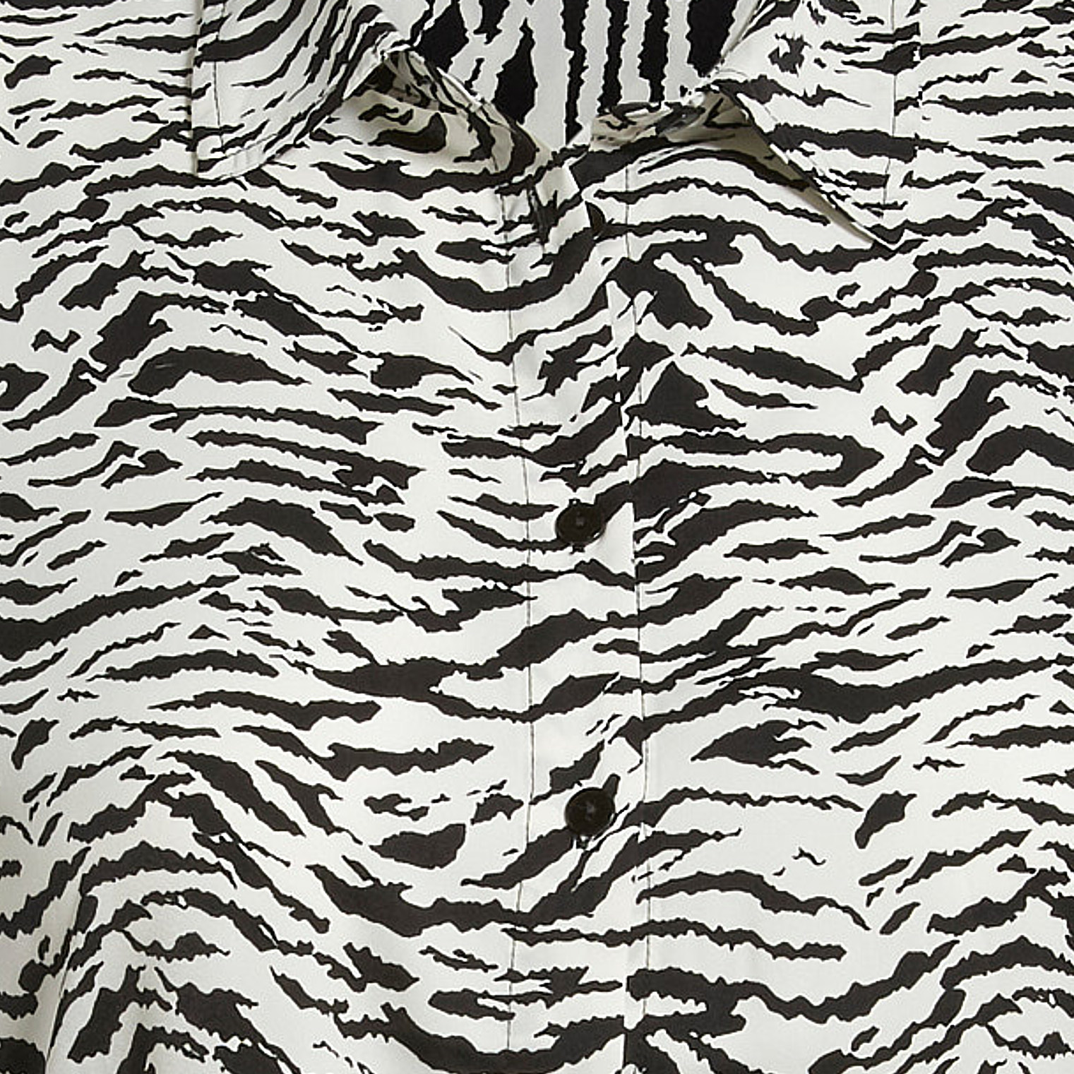 Black/White