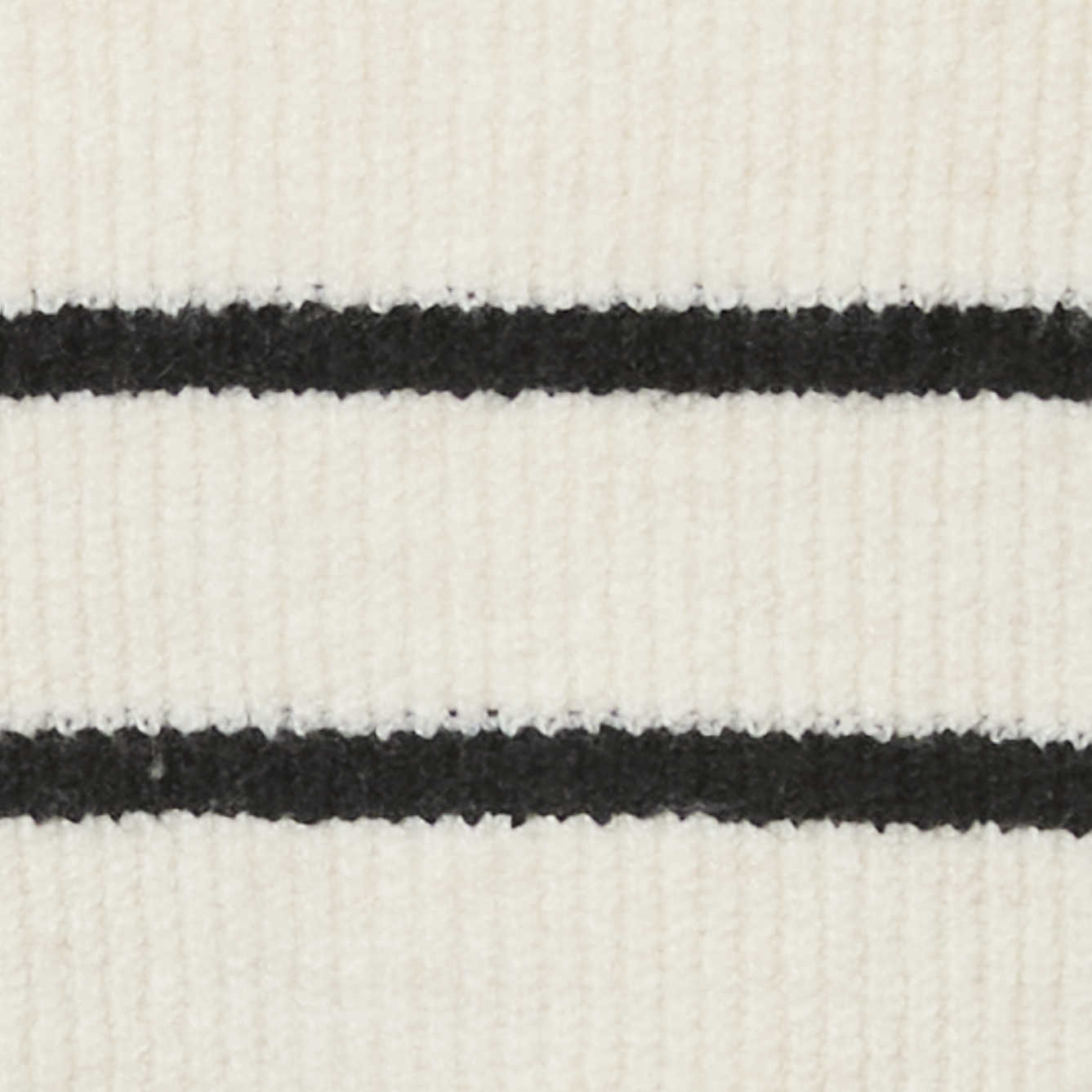 Ivory/Black