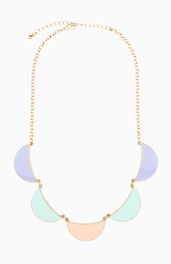 Pastel Scalloped Necklace Slide 1