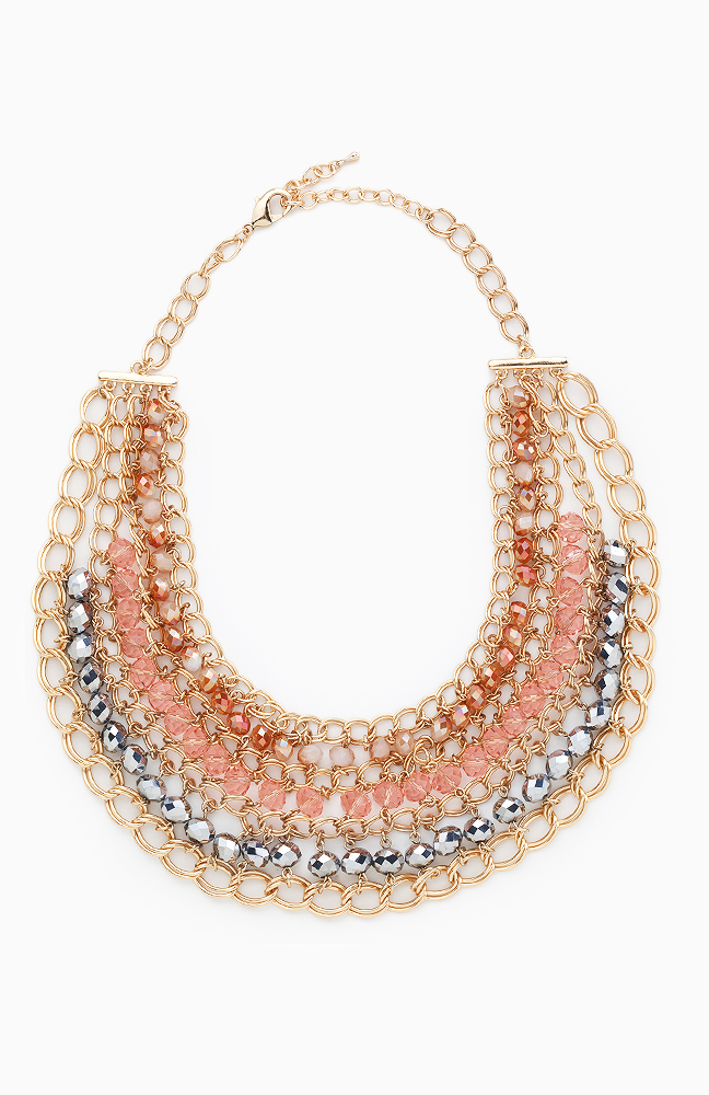 Beaded Chainmail Necklace in Pink | DAILYLOOK