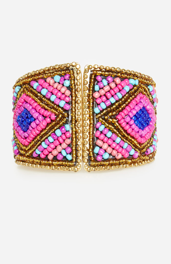 DAILYLOOK Bold Beaded Cuff Bracelet in Pink DAILYLOOK