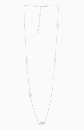 Delicate Flower Chain Necklace Slide 1