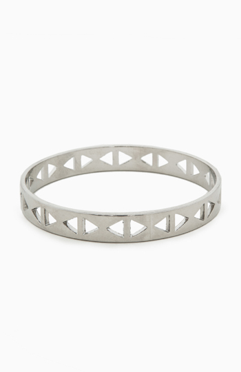 DAILYLOOK Triangle Cutout Bangle Bracelet Slide 1