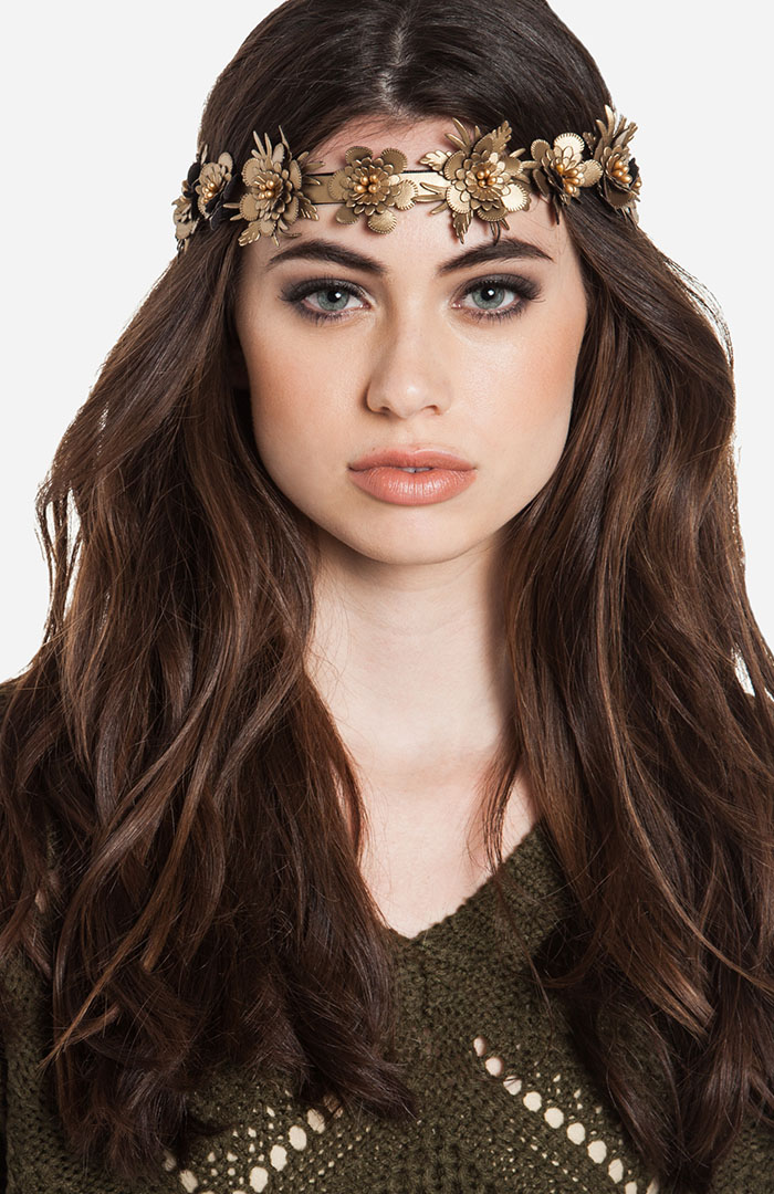Floral Leatherette Headband in Gold | DAILYLOOK