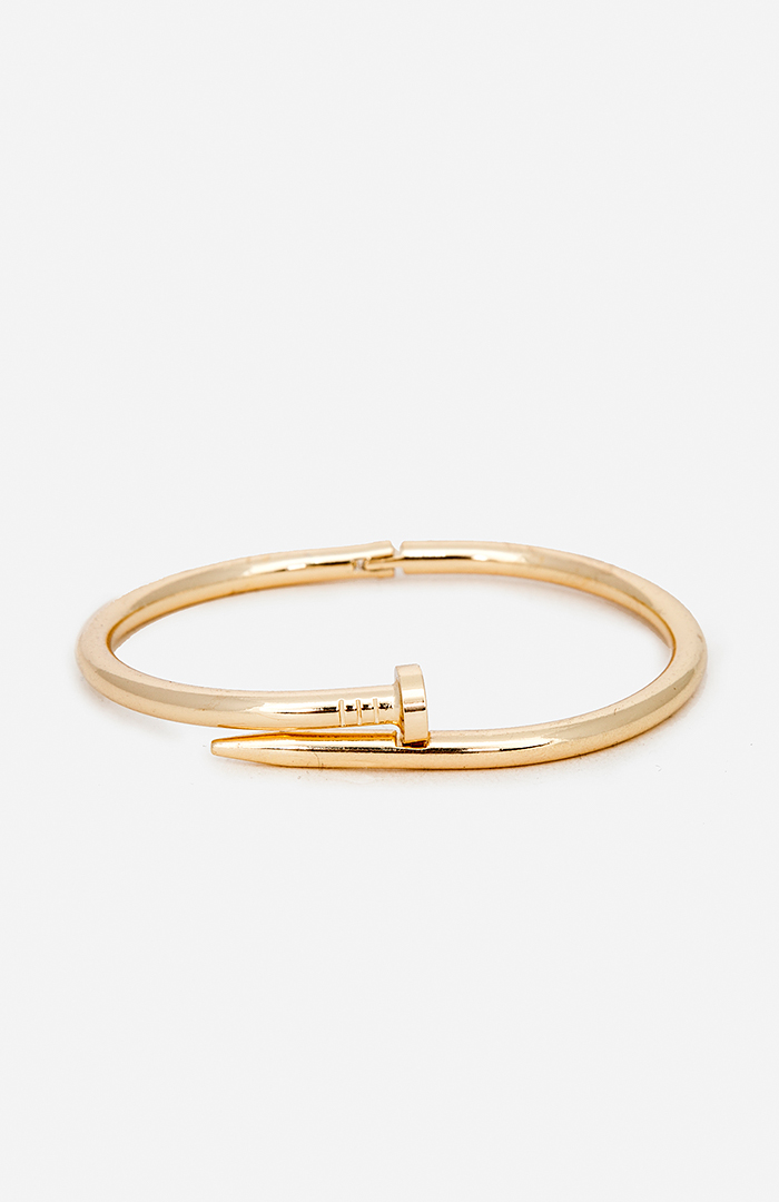 DAILYLOOK Hinged Nail Bracelet in Gold DAILYLOOK