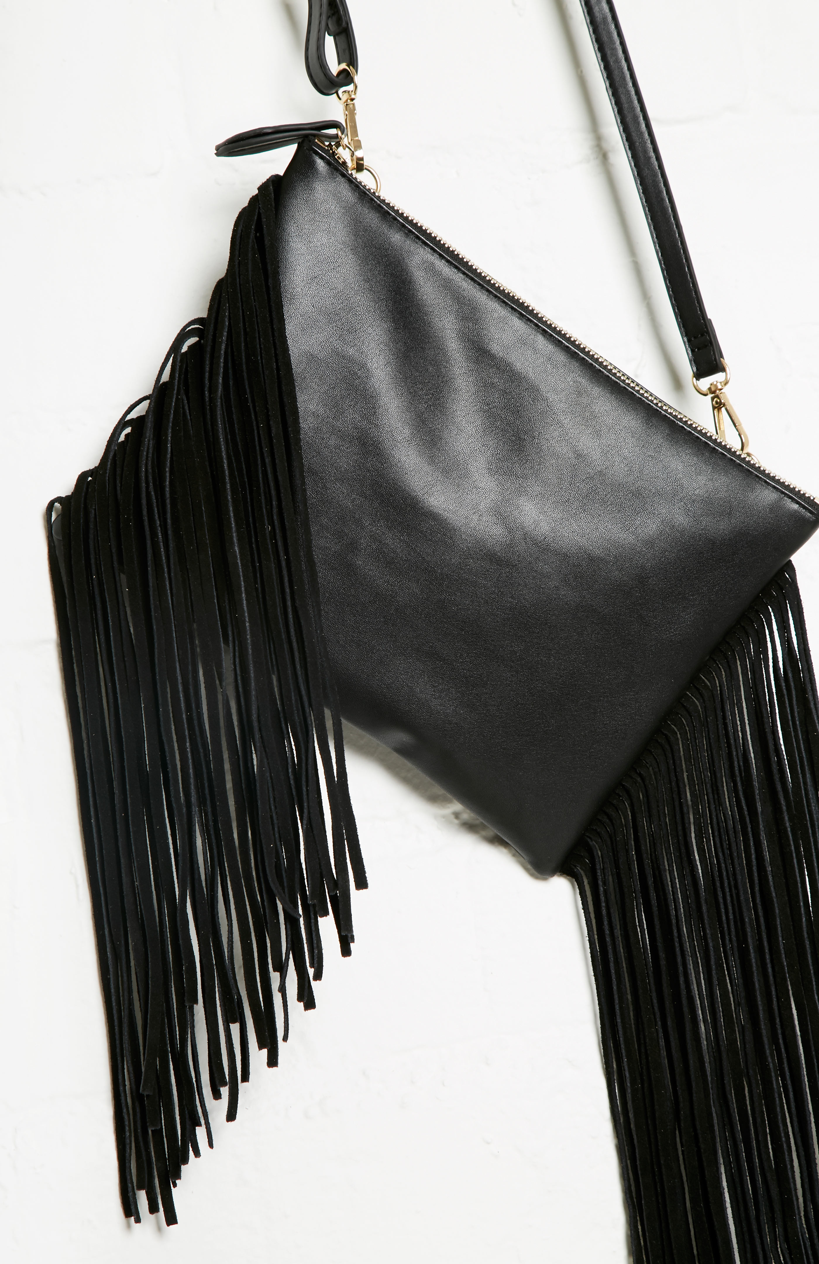 Remi & Reid Leather Side Fringe Shoulder Bag in Black DAILYLOOK