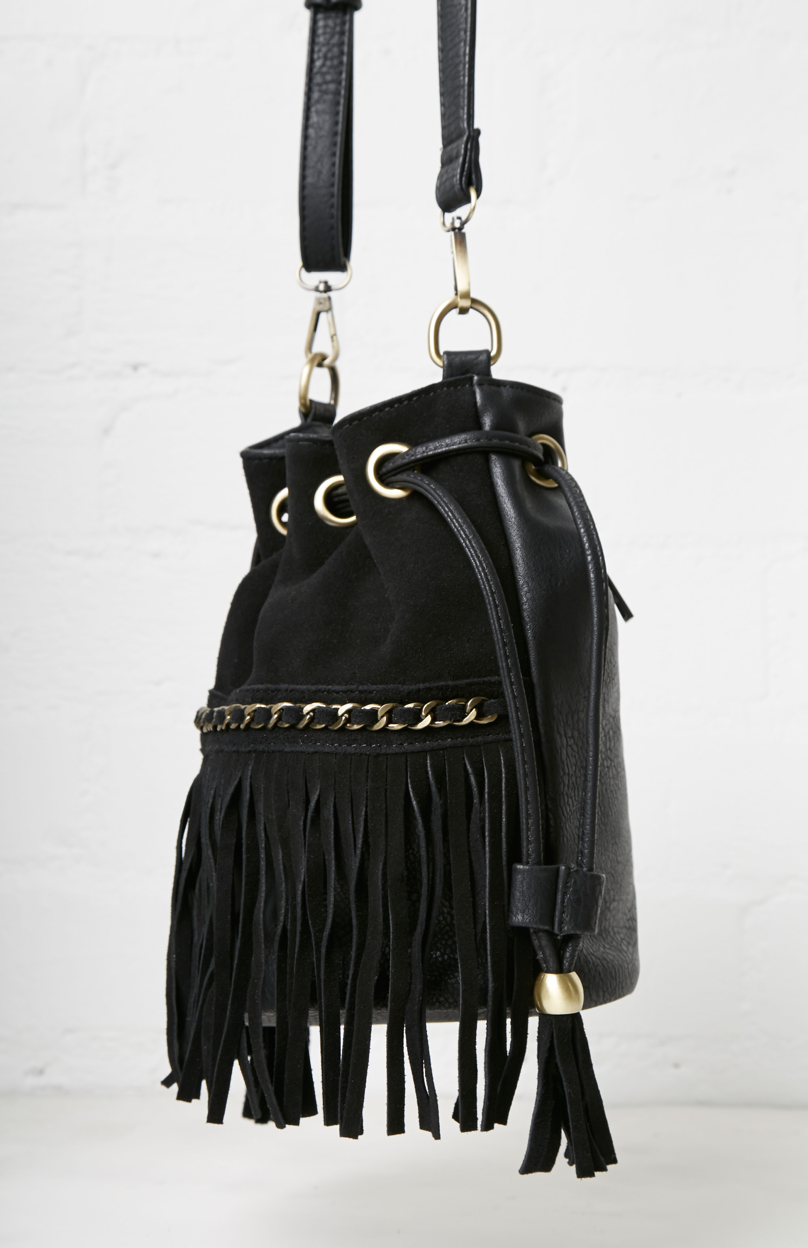 Sinatra Faux Suede Fringe Bucket Bag in Black DAILYLOOK