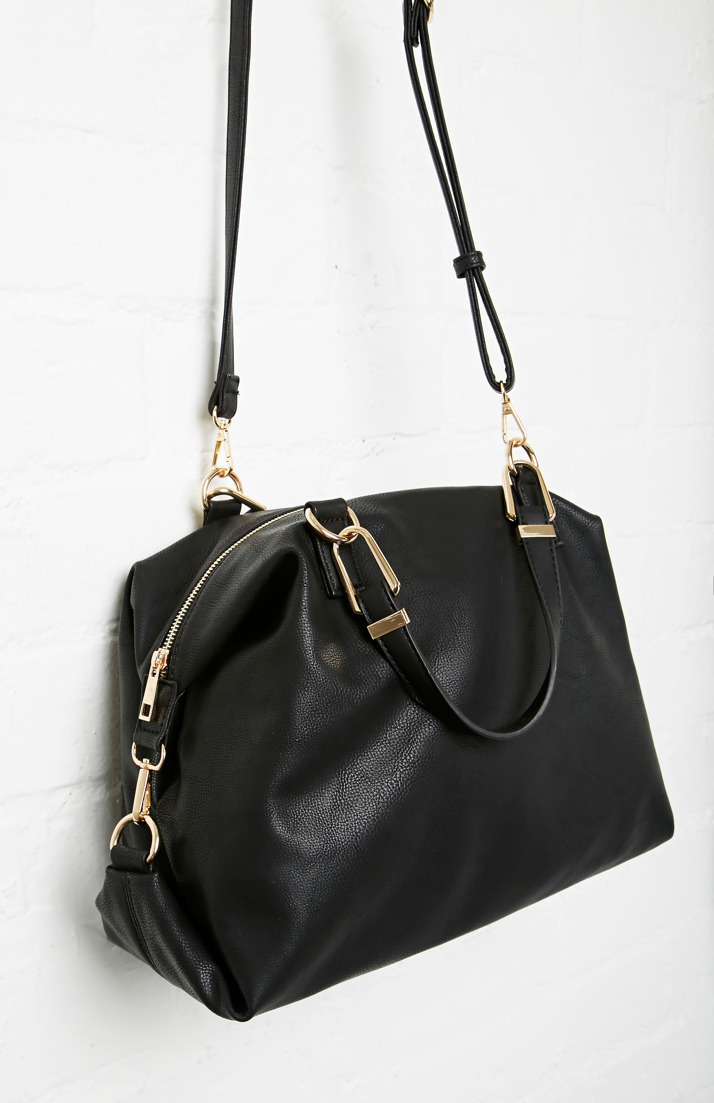 Heather Melrose Vegan Leather Large Tote in Black DAILYLOOK