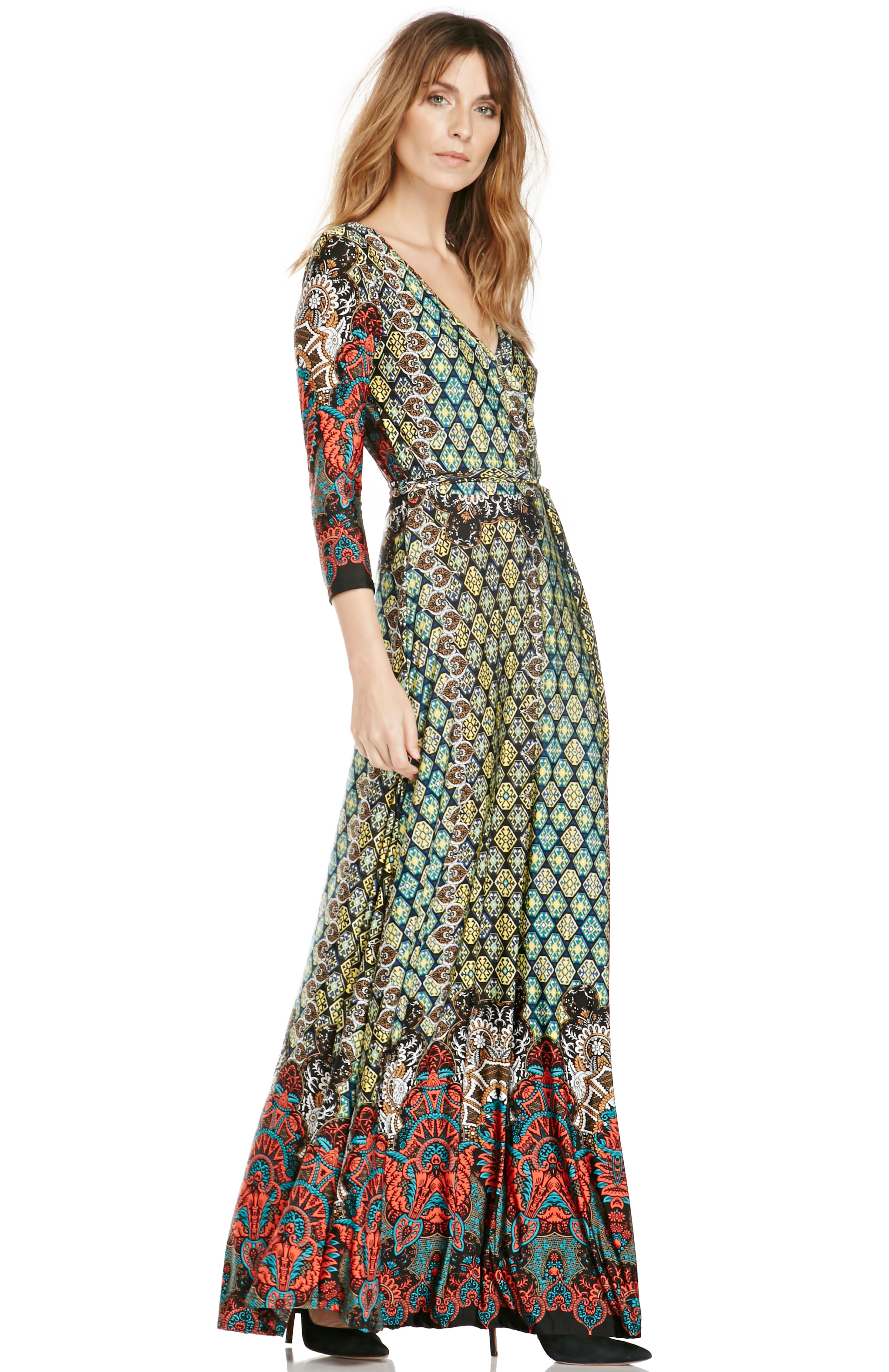 Colorful Mixed Print Maxi Dress in Floral Multi | DAILYLOOK