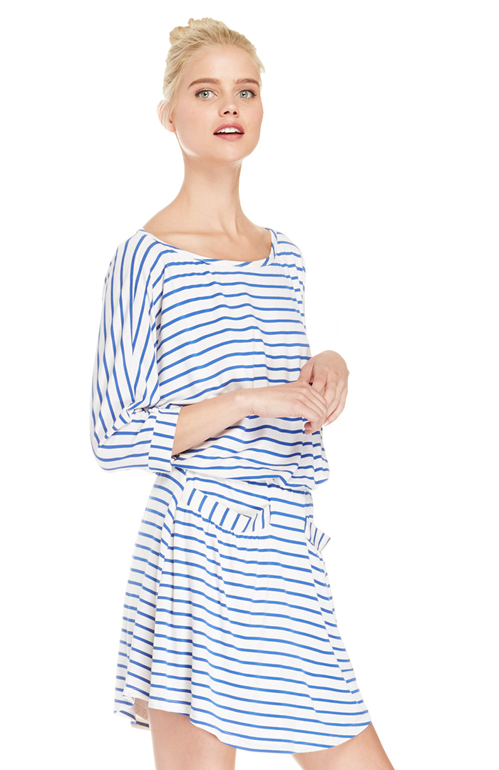 Harlyn Two Pocket Flounce Dress in Blue DAILYLOOK