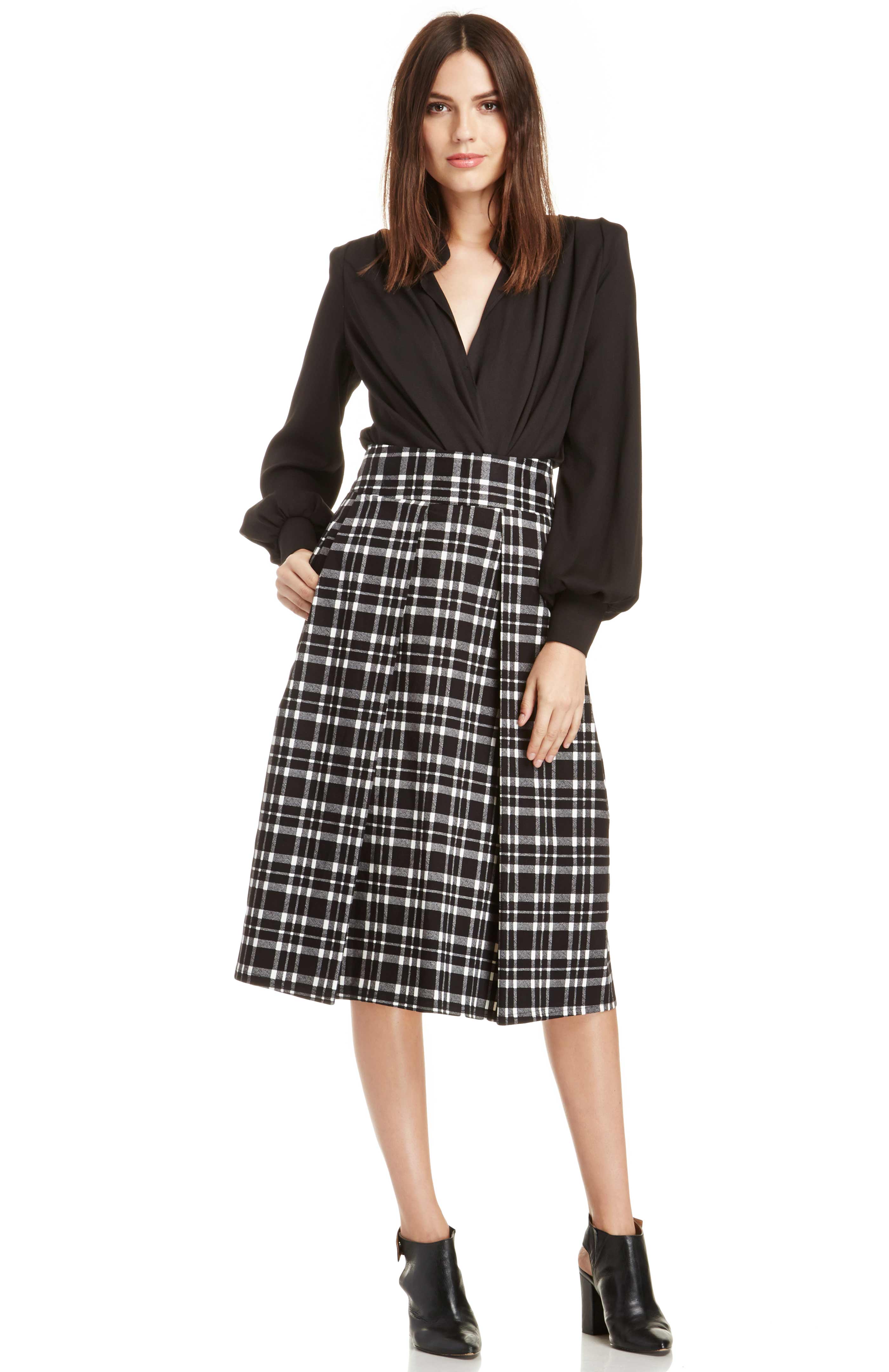 J.O.A. Plaid Midi Skirt in Black/White DAILYLOOK