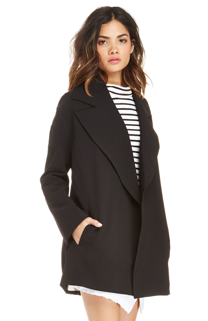 Achro Oversized Boyfriend Coat in Black DAILYLOOK