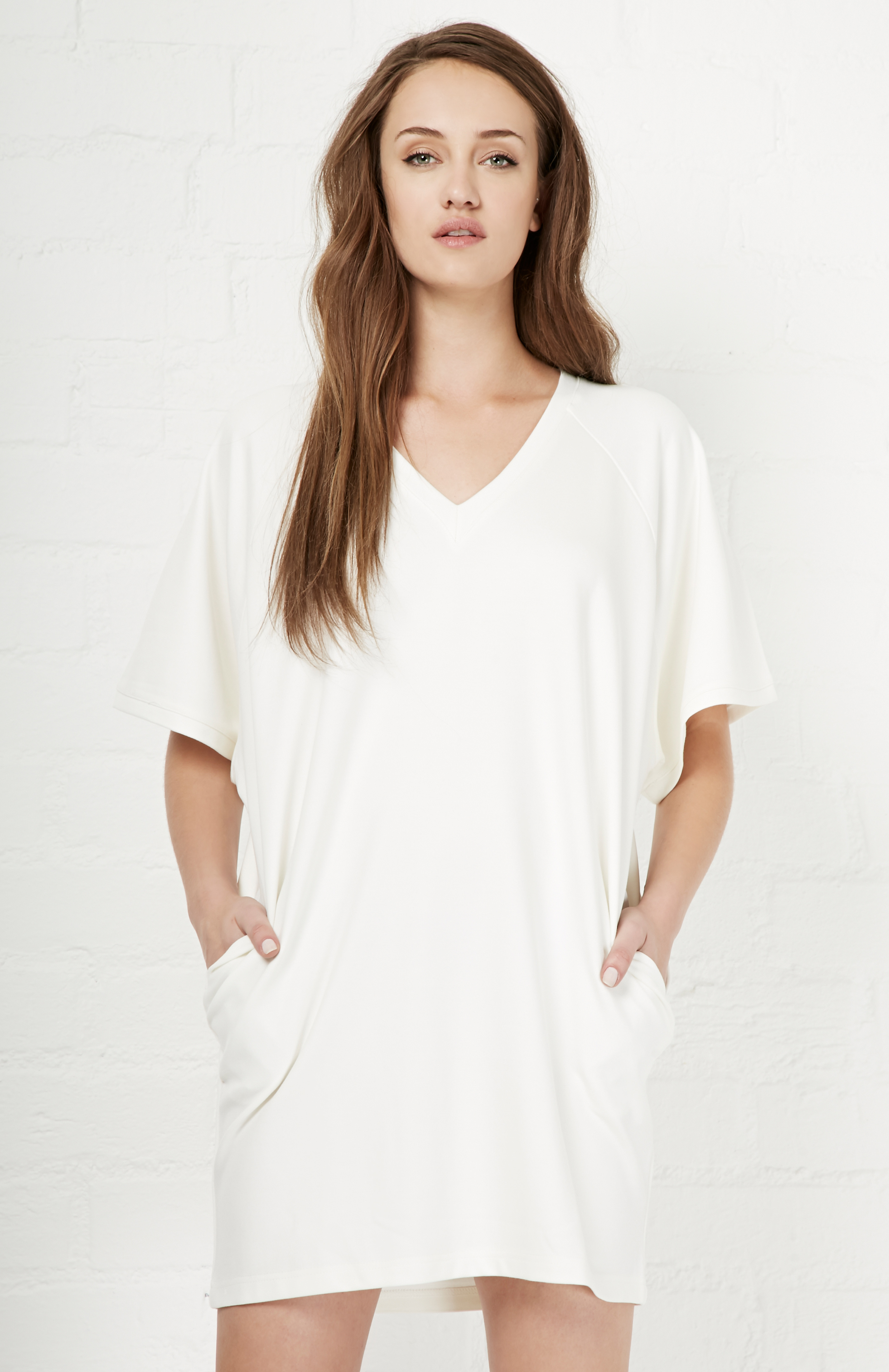 BLQ BASIQ VNeck Sweatshirt Dress in Ivory DAILYLOOK