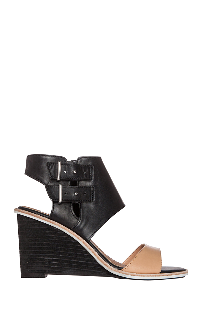 Dolce Vita Cambria Wedge Sandals in Black | DAILYLOOK