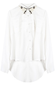 Pleat Blouse With Pearl Collar in White | DAILYLOOK