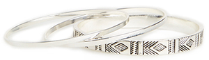 DAILYLOOK Tribal Engraved Bangle Bracelet Set