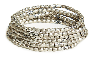 DAILYLOOK Beaded Bracelet