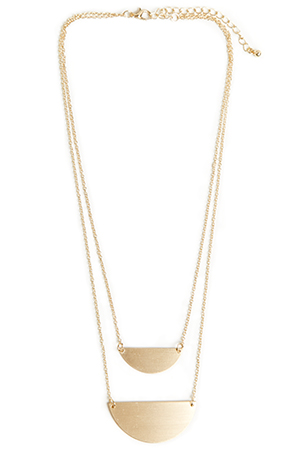 DAILYLOOK Half Moon Topanga Necklace