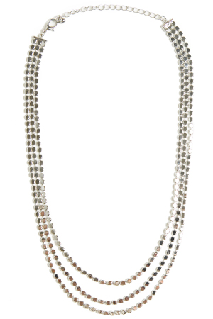 DAILYLOOK Circle Charm Necklace