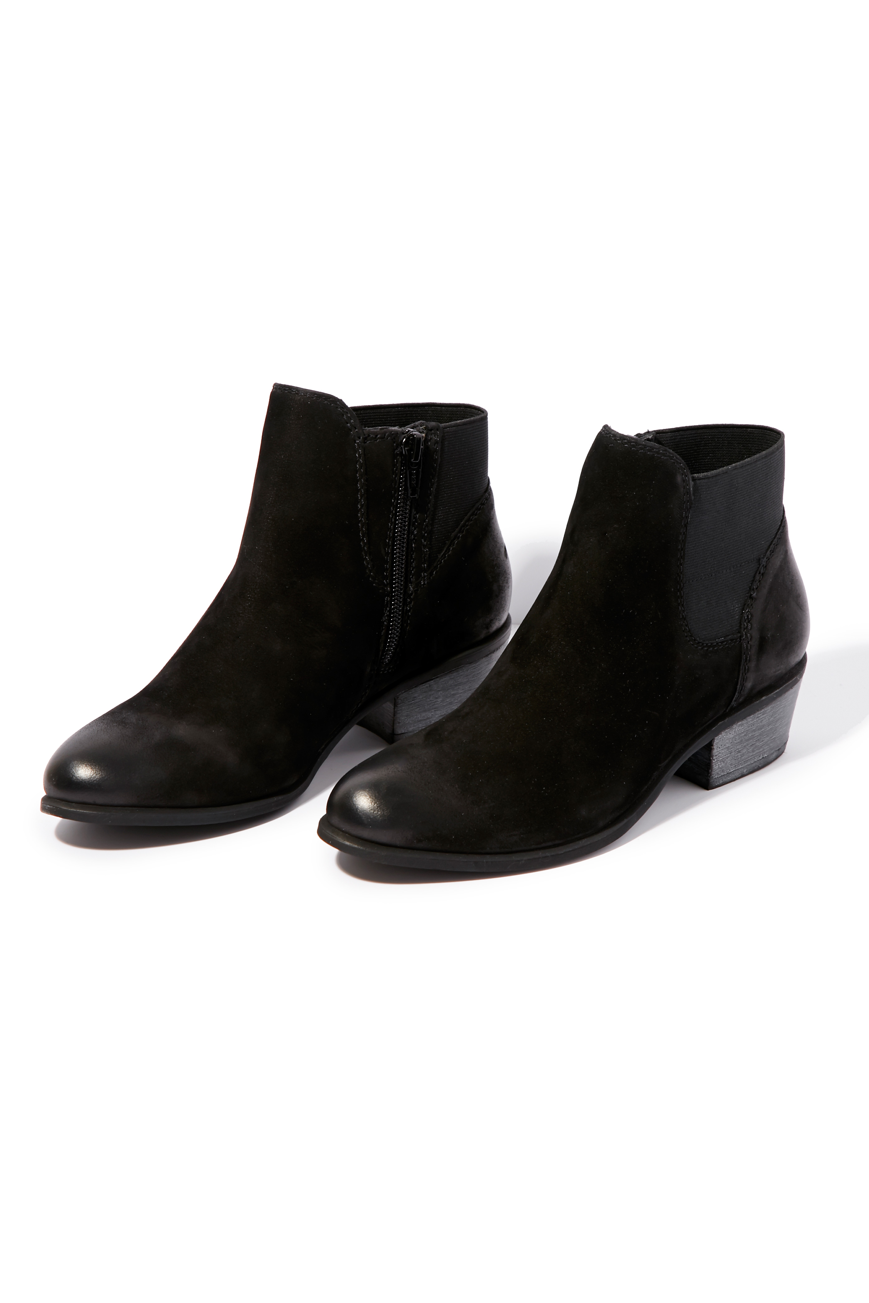 Steve Madden Rozamare Sleek Booties