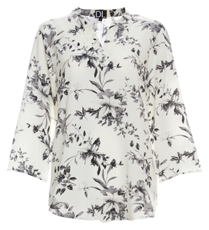 Split Neck 3/4 Sleeve Top