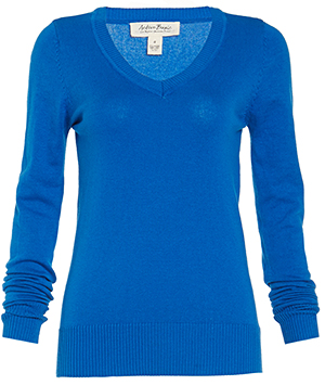 Classic V-Neck Sweater in Blue | DAILYLOOK