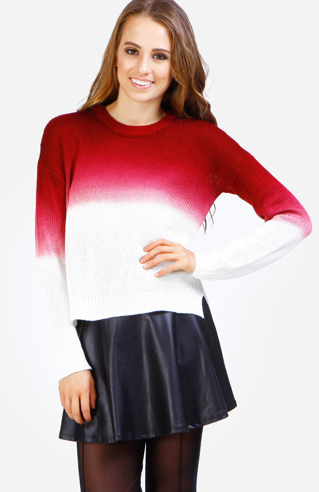 Ombre Sweater in Burgundy | DAILYLOOK