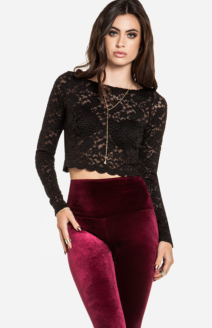 lace up black top