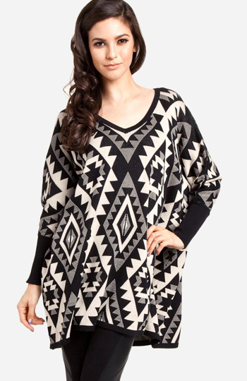 Oversized Aztec Tunic Sweater in Beige | DAILYLOOK