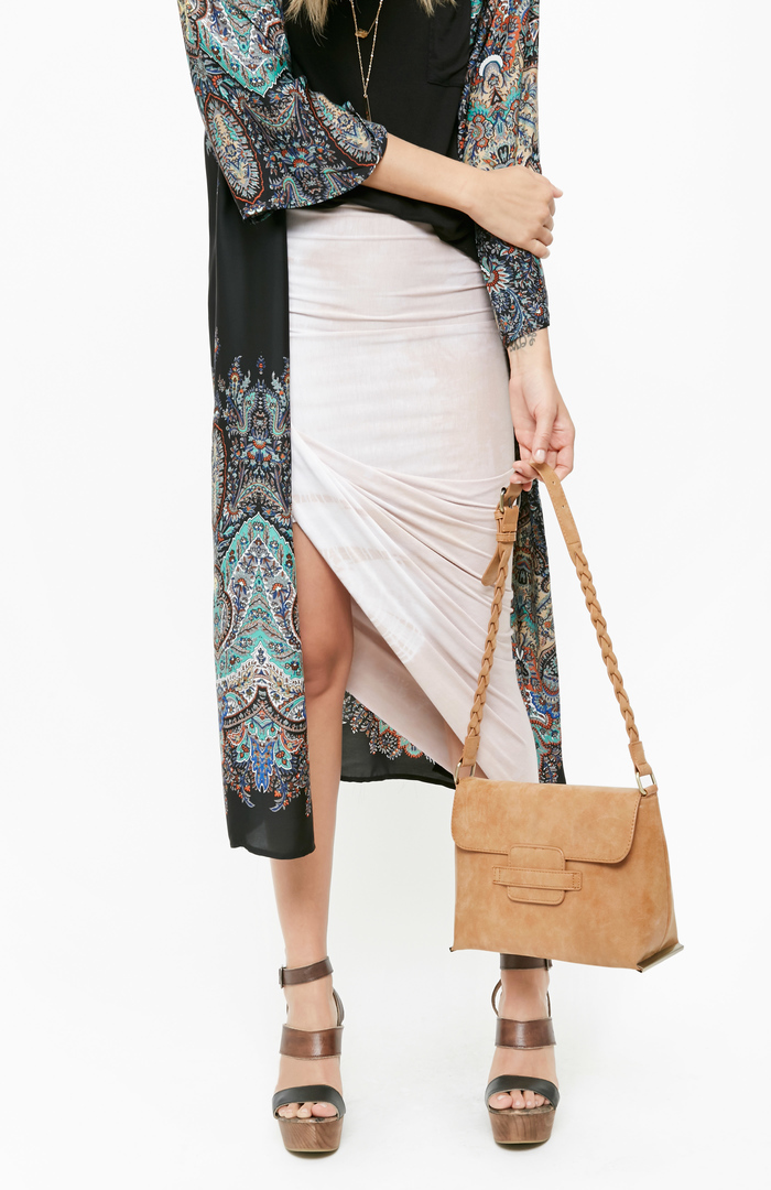 Featherstone DAILYLOOK