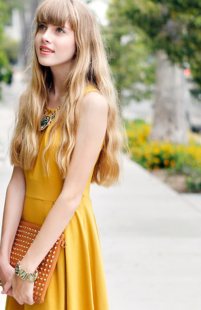 Colonel mustard outfit hotsell