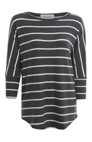 Crew Neck Three Quarter Sleeve Top Slide 1