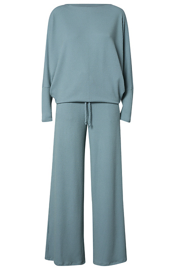 Textured Matching Top & Pant Set Slide 1