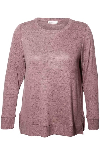 Long Sleeve Pullover Slide 1
