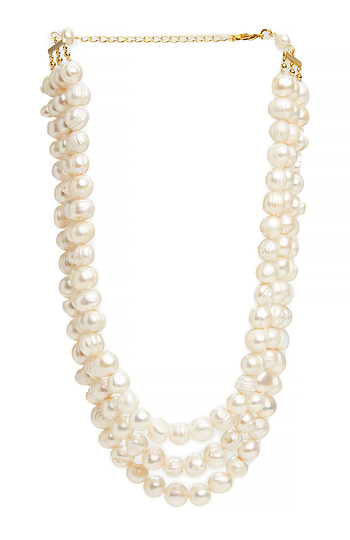 DAILYLOOK Layered Pearl Necklace Slide 1
