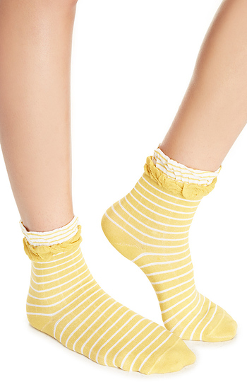 Striped Ruffle Socks Slide 1