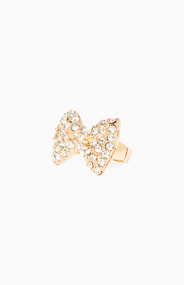 Charming Bow Ring in Gold DAILYLOOK
