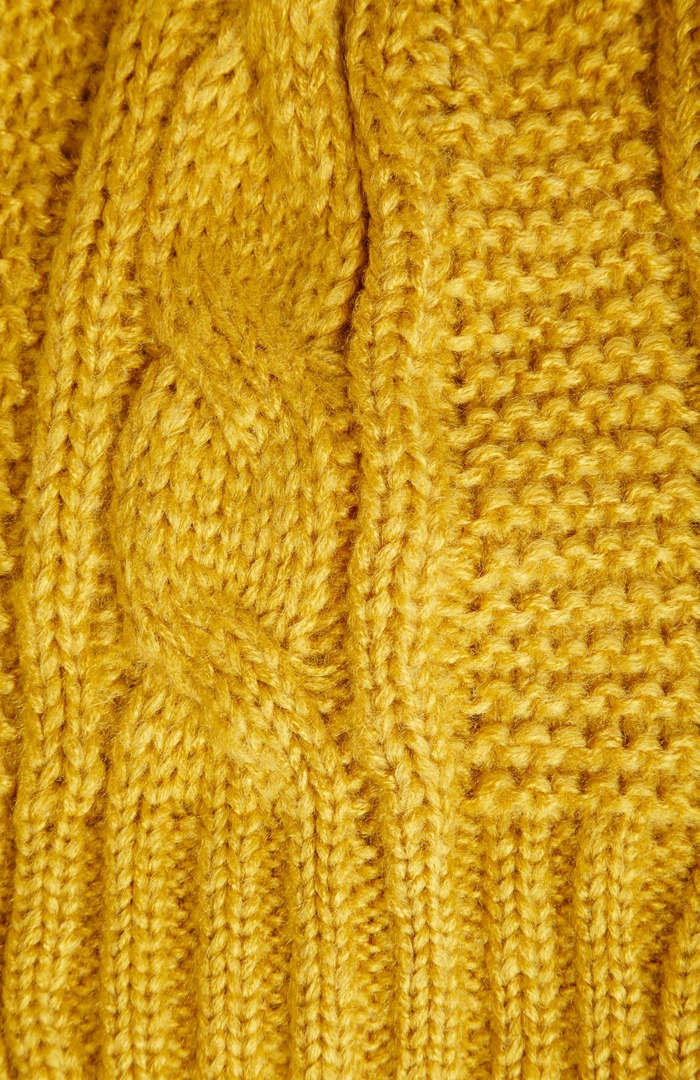 Chunky Knit Cable Beanie Pattern