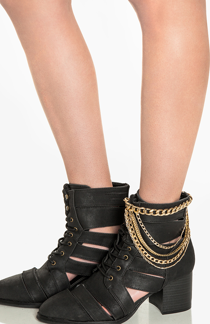Layered Shoe Chain in Gold DAILYLOOK
