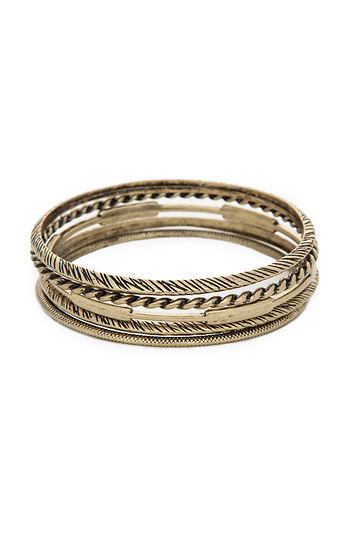 DAILYLOOK Mixed Bangle Bracelet Set Slide 1