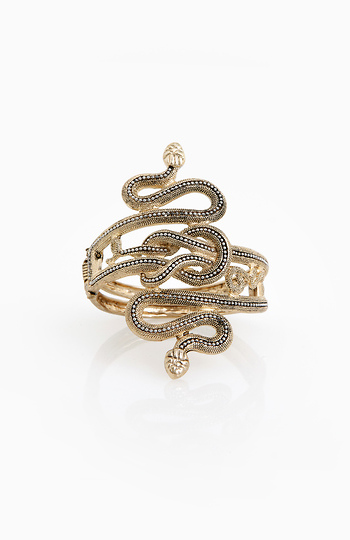 Snake Knot Bracelet Slide 1