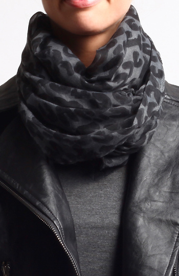 Leopard Print Scarf Slide 1