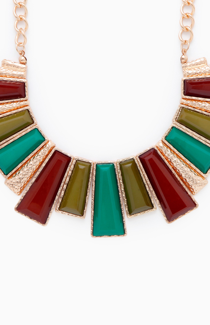 Jungle Fan Necklace in Floral Multi DAILYLOOK