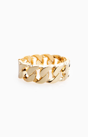 Chunky Gold Chain Link Bracelet in Gold | DAILYLOOK
