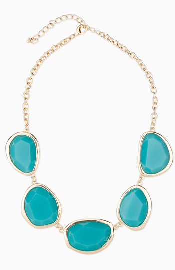 Blue Pebble Necklace Slide 1