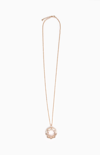 Retro Pendant Necklace Slide 1