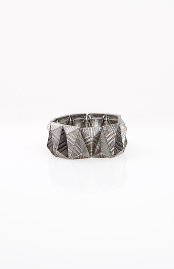 Dimensional Triangles Bracelet Slide 1