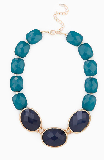 Two Shades of Perfection Necklace Slide 1