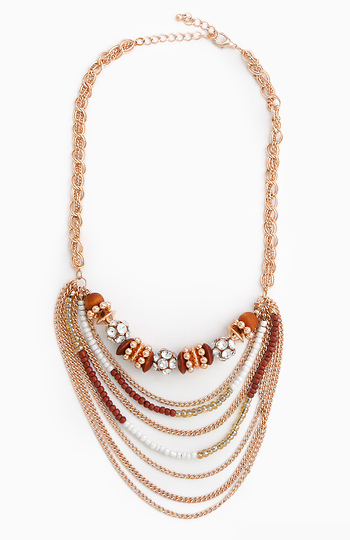 Grandma's Gaudy Necklace in Gold | DAILYLOOK